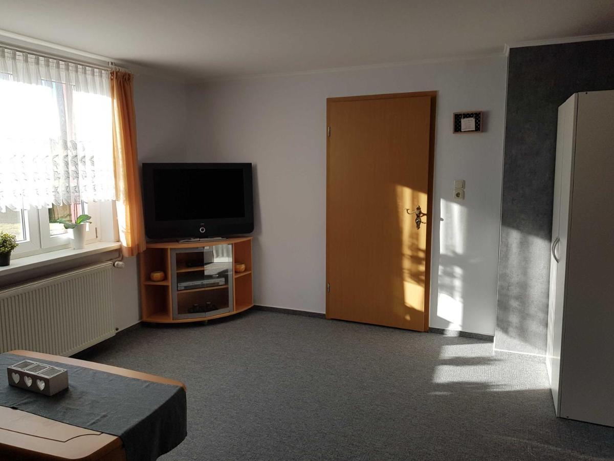 Ferienwohnung Am Peenetal Bentzin Экстерьер фото